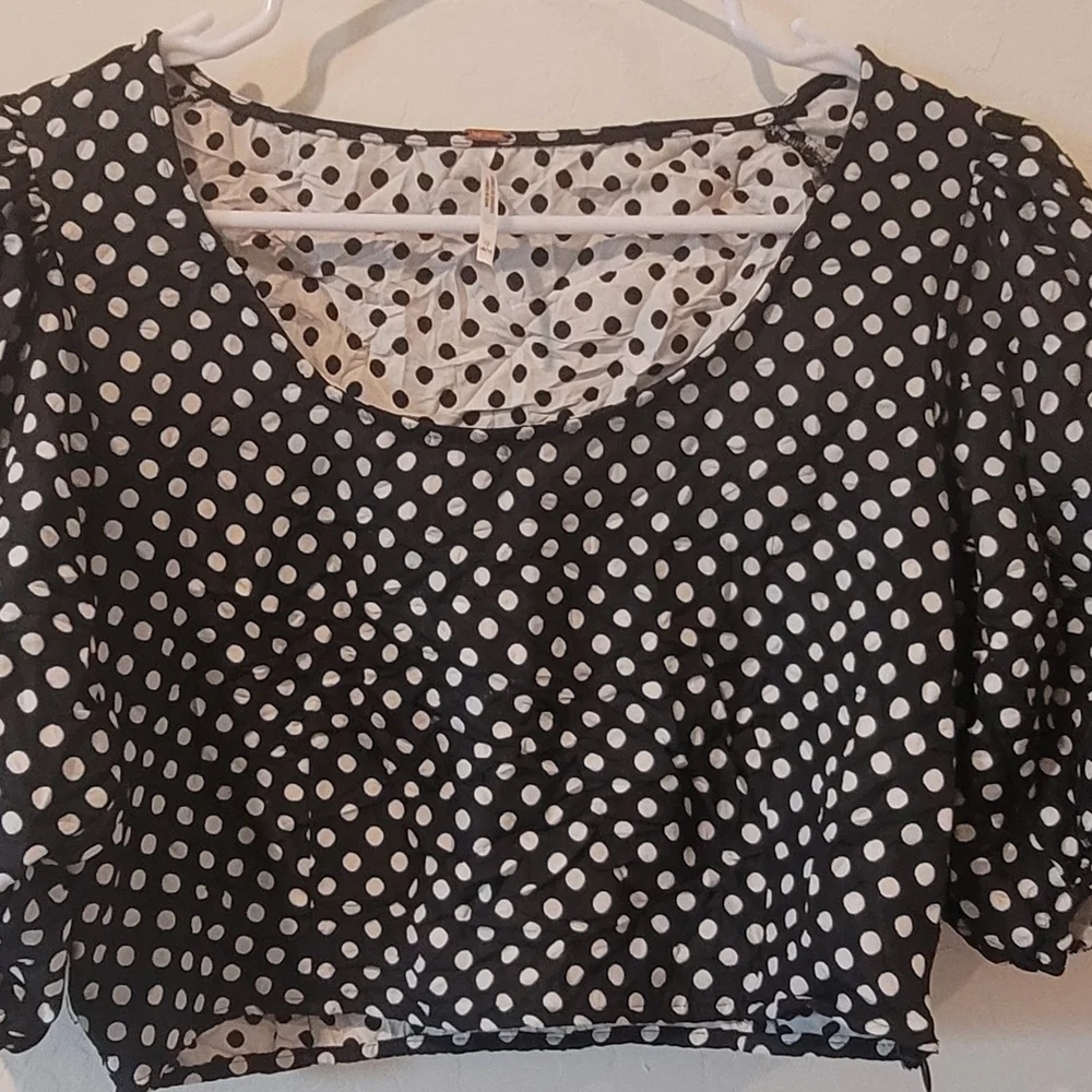 Free People Black and White Puff Sleeve Crop Blouse
